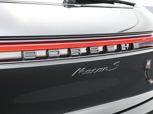 New 2026 Porsche Macan S AWD/4WD image 14