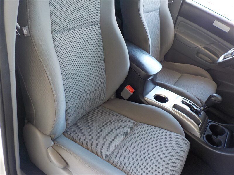 Used 2014 Toyota Tacoma PreRunner w/ TRD Off-Road Package RWD image 27