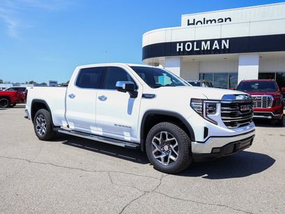 New 2026 GMC Sierra 1500 SLT w/ SLT Premium Package