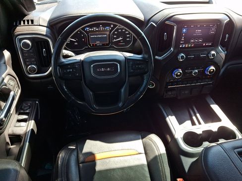 Used 2019 GMC Sierra 1500 AT4 w/ AT4 Premium Package AWD/4WD image 11
