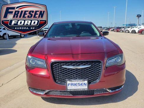 Used 2018 Chrysler 300 Touring w/ Sport Appearance Package RWD image 2
