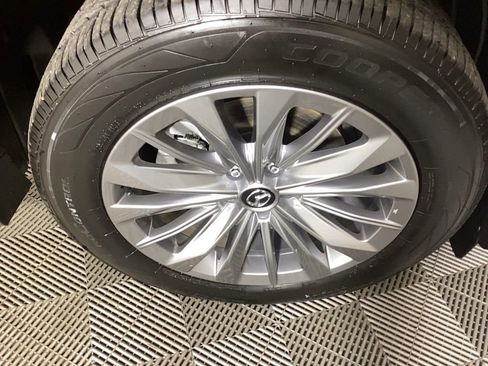 Used 2024 MAZDA CX-90 3.3 Turbo w/ Select Package image 7