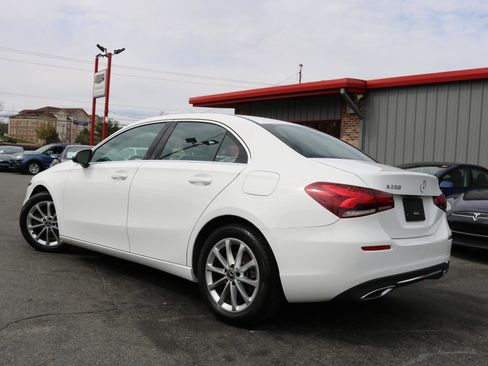 Used 2021 Mercedes-Benz A 220 image 7