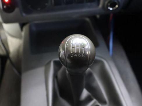 Used 2006 Nissan Xterra Off-Road image 16