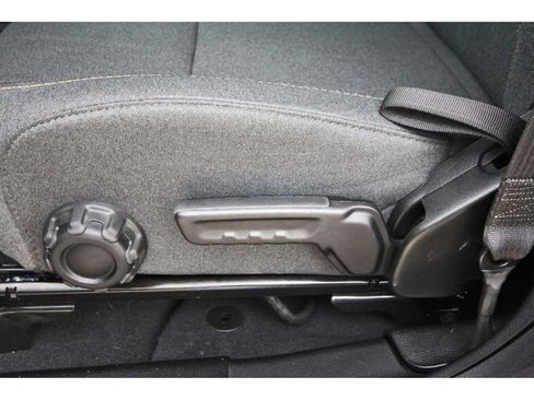 Used 2024 Jeep Gladiator Sport image 29