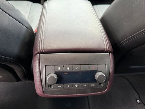 Used 2017 Buick Enclave Leather image 22