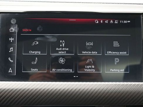 Used 2023 Audi e-tron GT Prestige w/ Prestige Package image 26