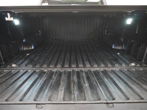 Used 2025 Toyota Tundra Limited AWD/4WD image 48