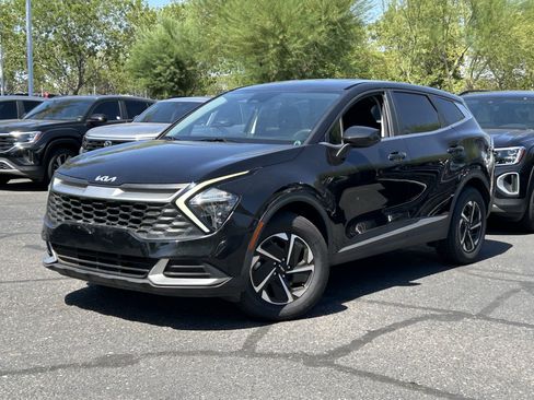 Used 2023 Kia Sportage LX AWD/4WD image 31