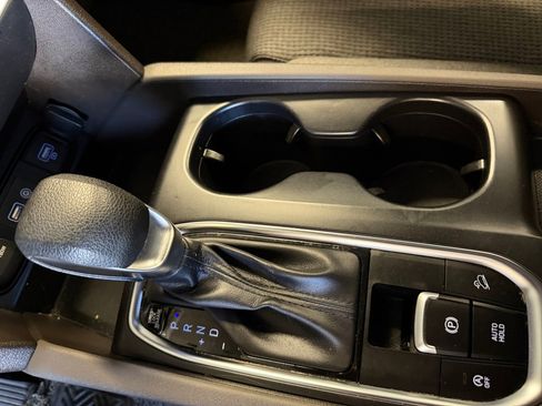 Used 2019 Hyundai Santa Fe SE AWD/4WD image 24