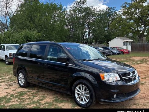 Used 2019 Dodge Grand Caravan SXT image 7
