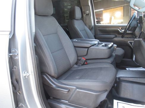 Used 2024 Chevrolet Silverado 2500 LT w/ Convenience Package AWD/4WD image 9