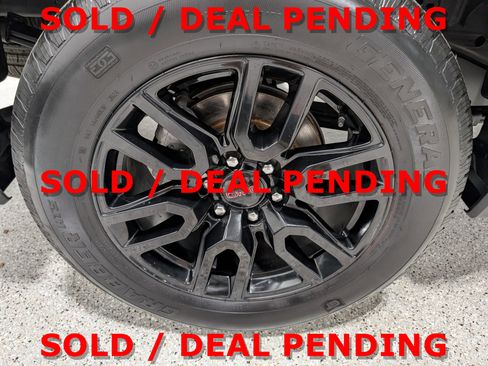 Used 2025 GMC Sierra 1500 Elevation AWD/4WD image 12