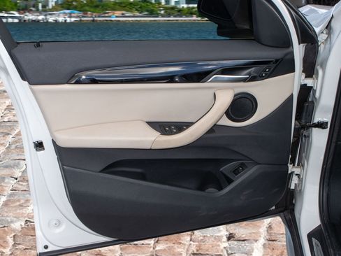 Used 2020 BMW X1 sDrive28i w/ Convenience Package image 11