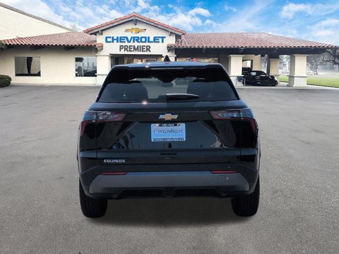 New 2026 Chevrolet Equinox LT FWD image 7