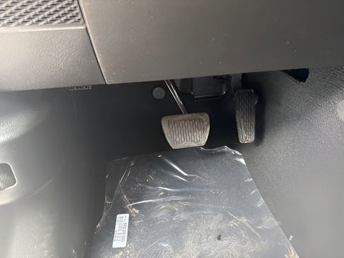 New 2026 Jeep Gladiator Sport image 14