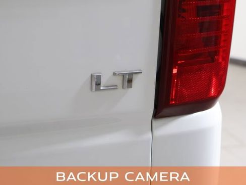 Used 2020 Chevrolet Silverado 1500 LT w/ Texas Edition image 9