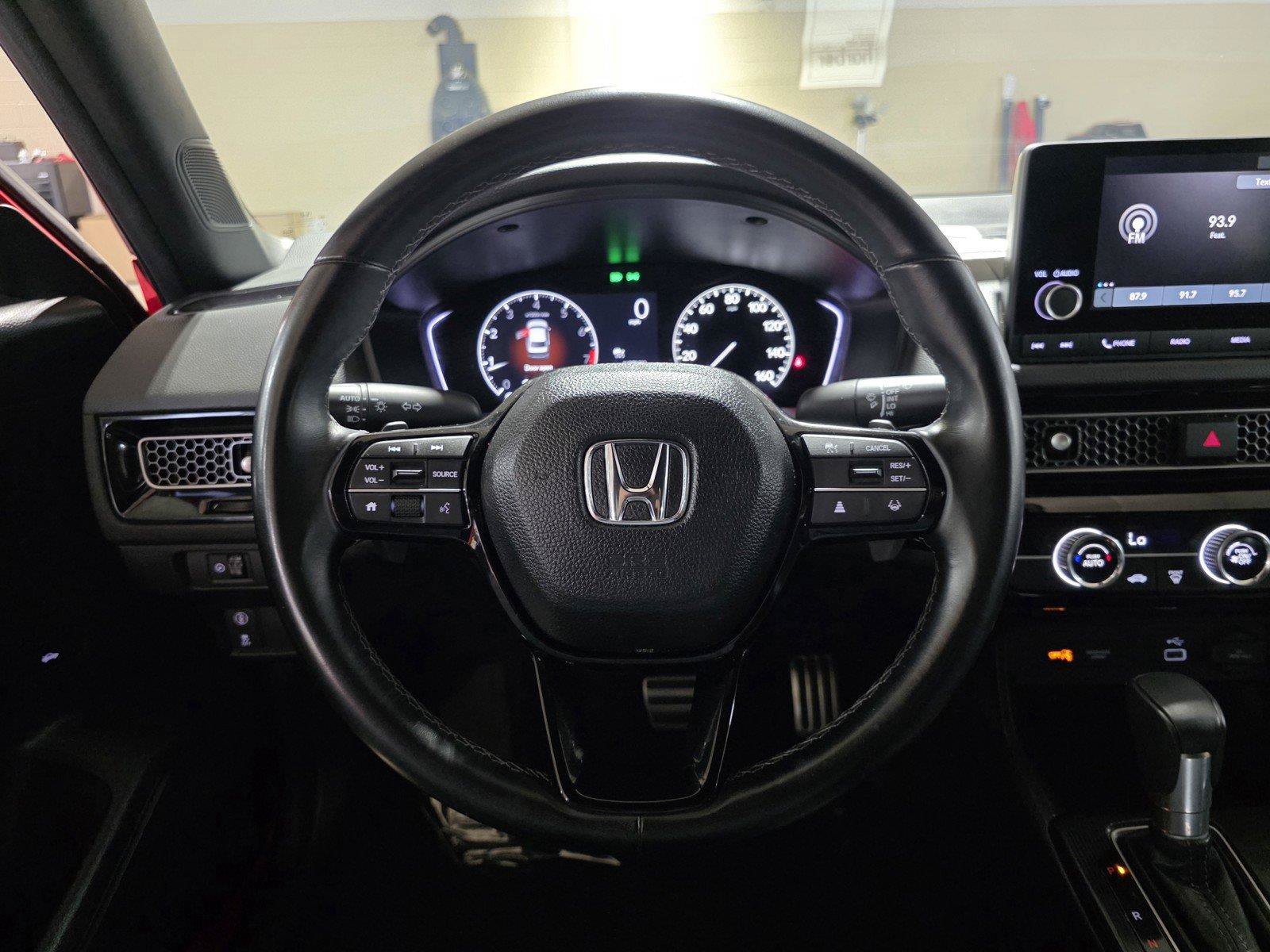 Used 2024 Honda Civic Sport image 29