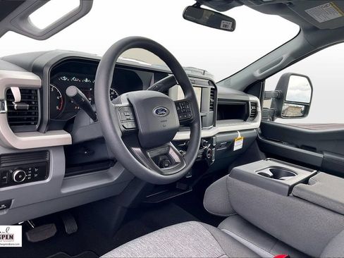 New 2026 Ford F250 XL w/ STX Appearance Package AWD/4WD image 6