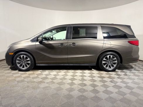 Used 2022 Honda Odyssey EX-L image 3