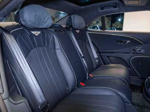 Certified 2024 Bentley Flying Spur V8 AWD/4WD image 23