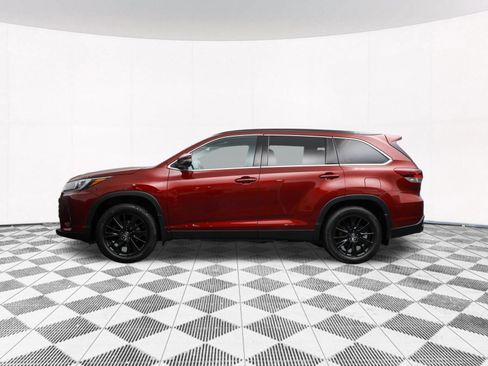 Used 2019 Toyota Highlander SE AWD/4WD image 43