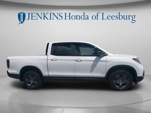 Used 2026 Honda Ridgeline TrailSport image 2