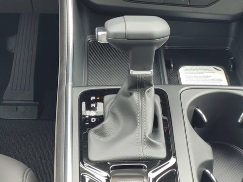 New 2026 Kia Carnival EX FWD image 19