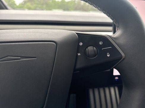 Used 2024 Tesla Cybertruck AWD Crew Cab image 18