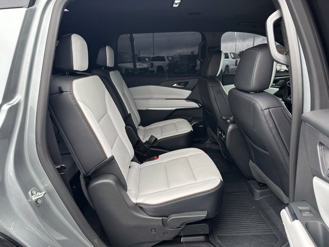 Certified 2026 Chevrolet Traverse High Country AWD/4WD image 28