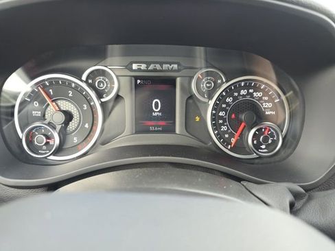 Used 2025 RAM 2500 Tradesman w/ Chrome Appearance Group image 21