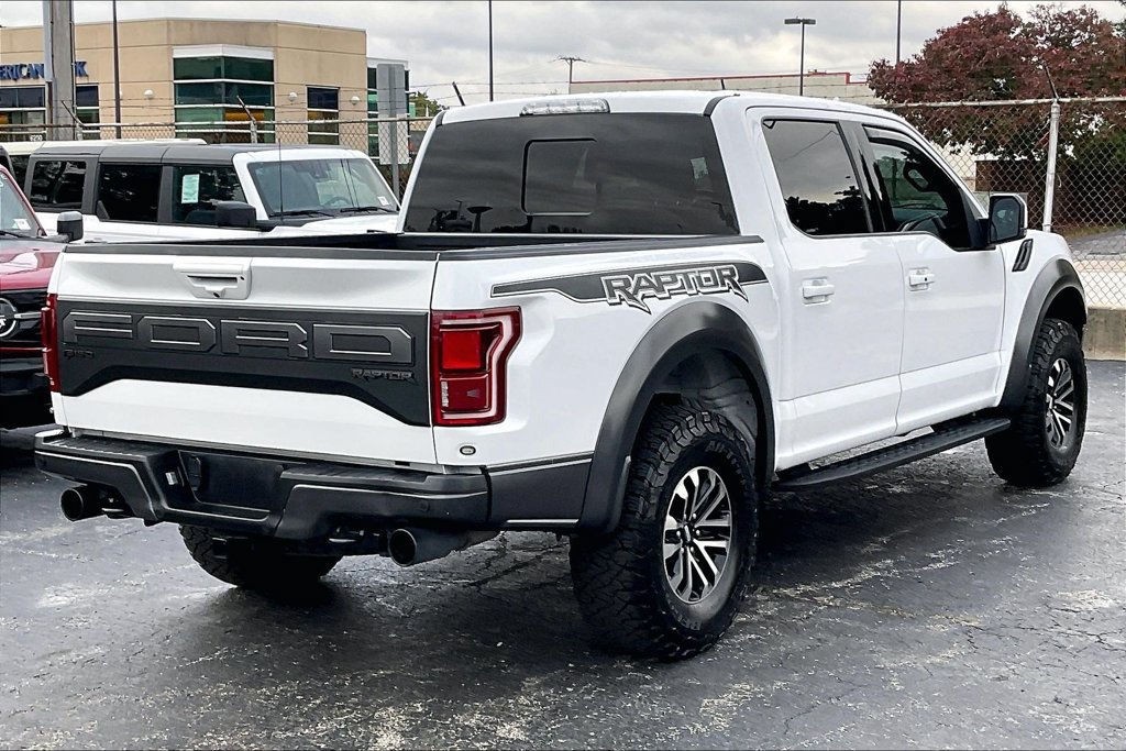 Used 2019 Ford F150 Raptor w/ Equipment Group 802A Luxury AWD/4WD image 12