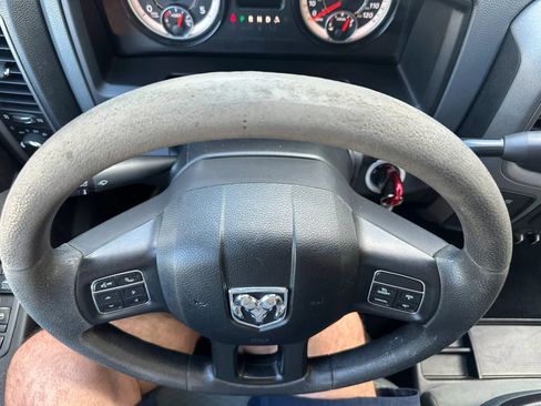 Used 2018 RAM 3500 Tradesman w/ Chrome Appearance Group AWD/4WD image 39