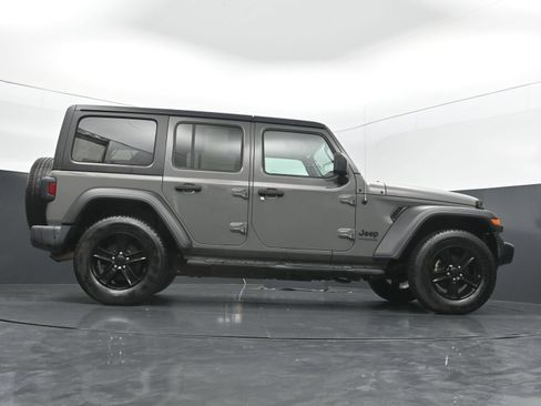 Used 2019 Jeep Wrangler Unlimited Sport AWD/4WD image 40