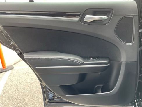 Used 2023 Chrysler 300 C RWD image 24