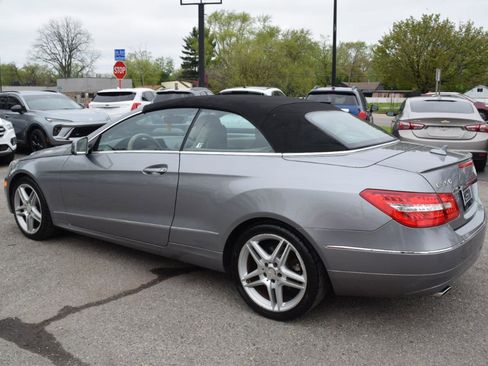 Used 2011 Mercedes-Benz E 350 Cabriolet image 8
