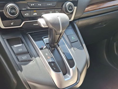Used 2018 Honda CR-V EX image 4