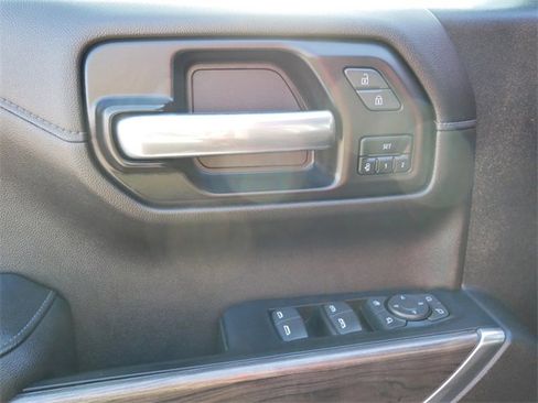 Used 2022 Chevrolet Silverado 1500 LTZ w/ LTZ Premium Package image 12