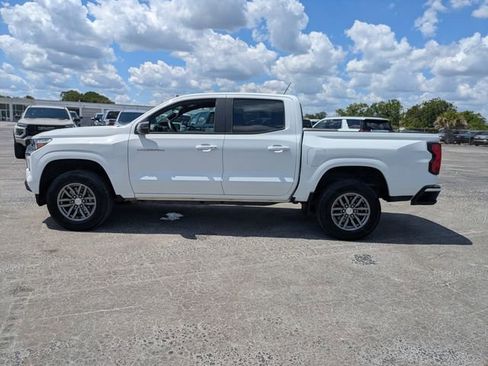 Used 2023 Chevrolet Colorado LT w/ LT Convenience Package RWD image 4
