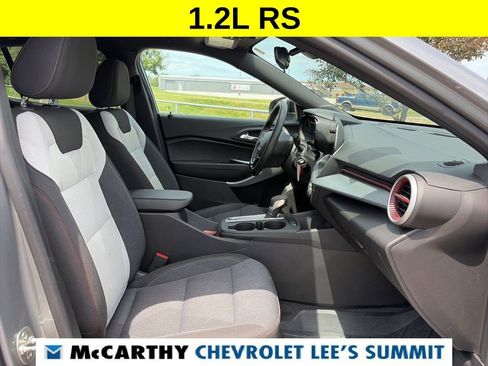 Used 2025 Chevrolet Trax RS w/ Driver Confidence Package FWD image 27