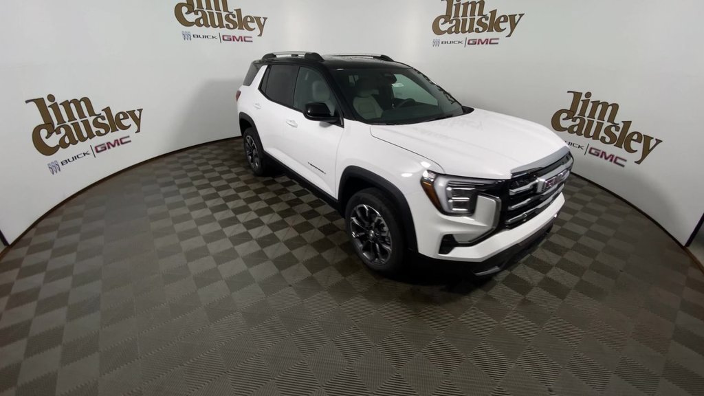 Used 2027 GMC Terrain Elevation w/ Elevation Premium Package FWD image 2