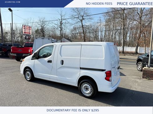 Used 2018 Nissan NV200 S FWD image 4