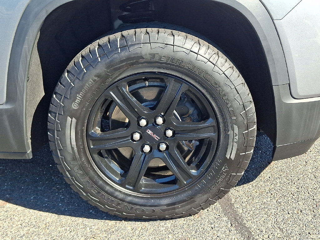 Used 2023 GMC Acadia AT4 w/ Technology Package AWD/4WD image 11