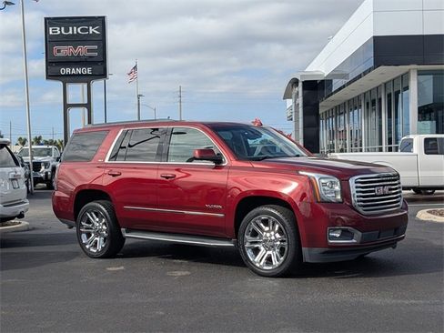 Used 2017 GMC Yukon SLT w/ Premium Edition image 2