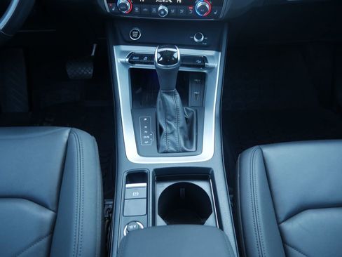 Certified 2021 Audi Q3 2.0T Premium Plus image 42