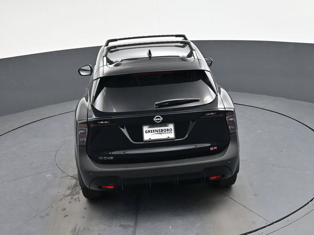 Certified 2026 Nissan Kicks SR w/ Cold Weather Package FWD image 31