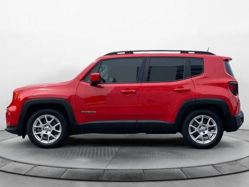 Used 2020 Jeep Renegade Latitude image 2