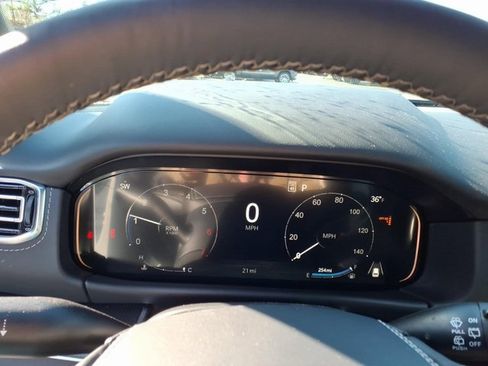 New 2026 Jeep Grand Wagoneer Summit image 15