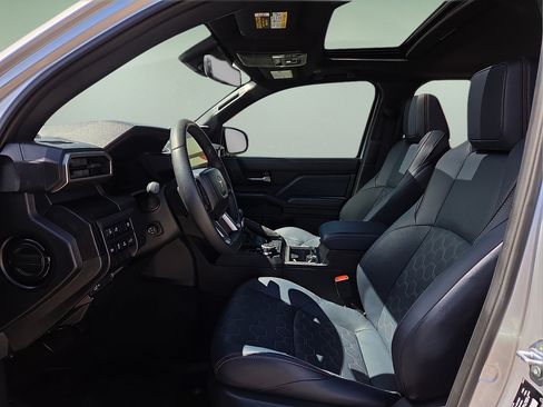 Used 2026 Toyota 4Runner Platinum AWD/4WD image 20