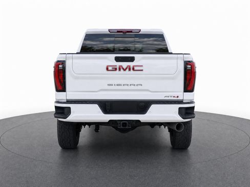 Used 2024 GMC Sierra 2500 AT4 w/ AT4 Premium Plus Package AWD/4WD image 7